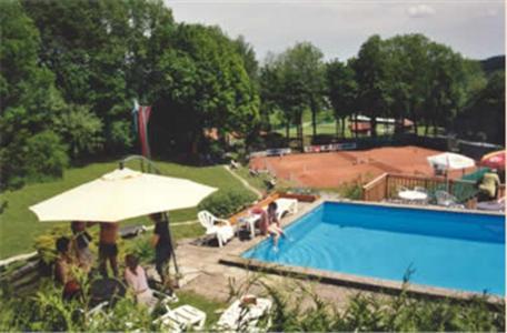 Hotel Pension Stadlhuber Aktivpark Кремсмюнстер Екстер'єр фото